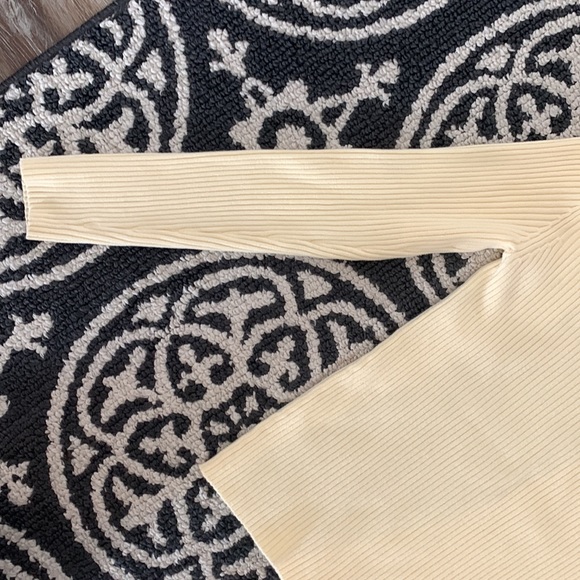 •GAP•RIBBED•SOFT•BOATNECK•SWEATER - Picture 4 of 4